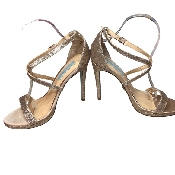 Betsey Johnson Tiffany Wedding Collection Stiletto Heels Sz8 - Picture 6 of 8